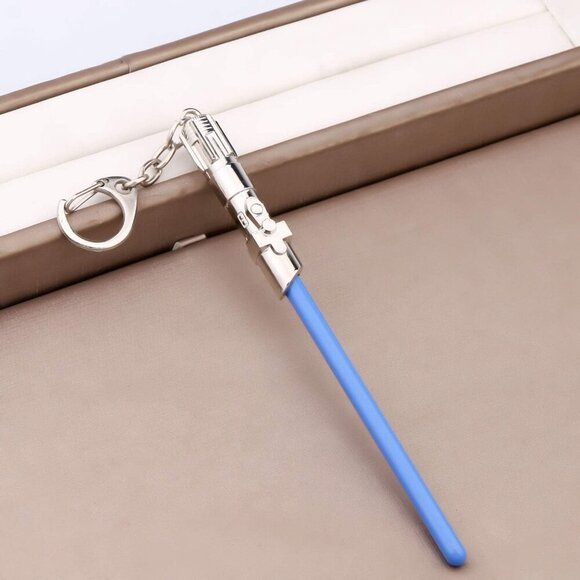 Darth Vader Lightsaber Keychain Cosplay Gifts for Friends Family High-Quality - Picture 2 of 6